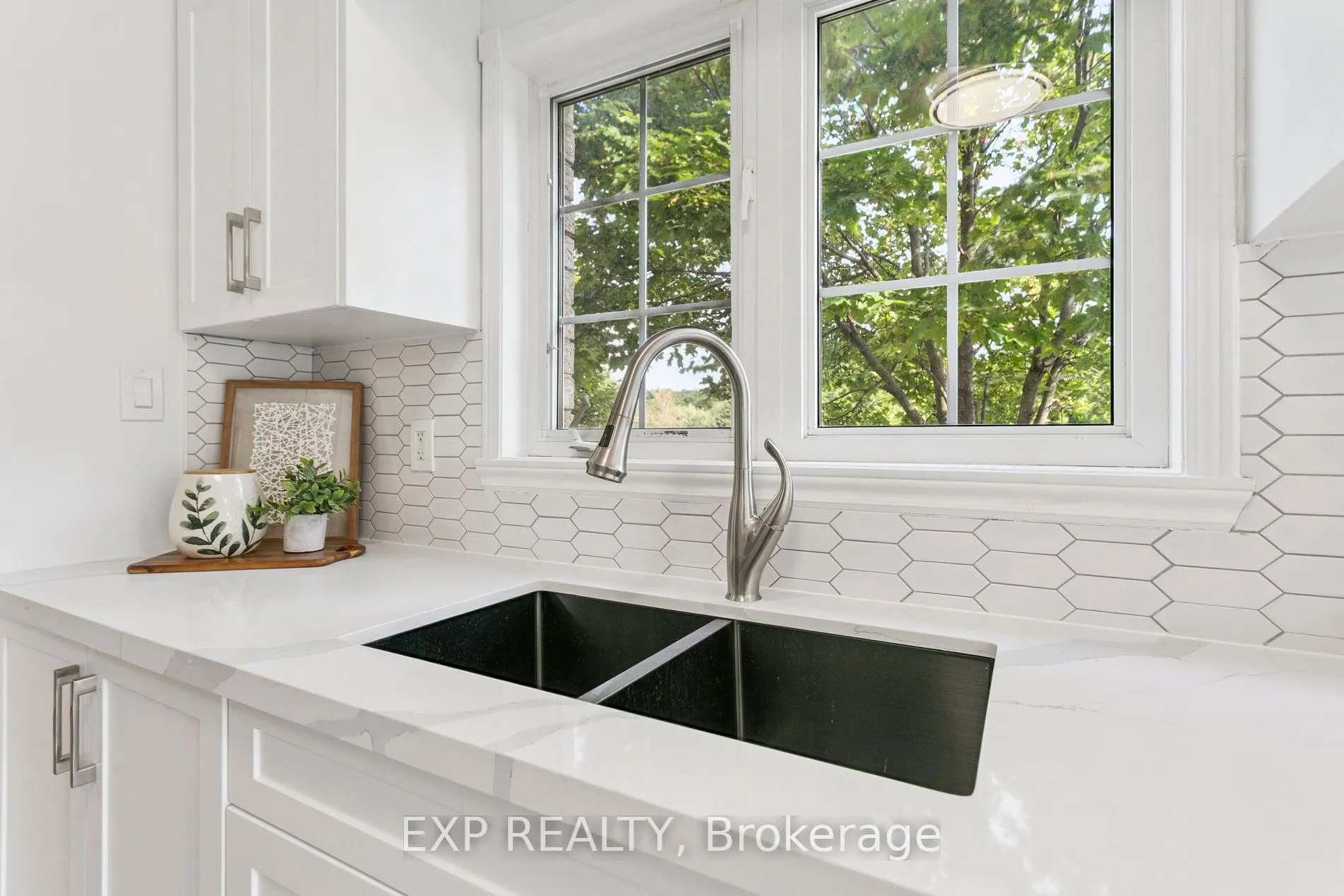 5260 Mcfarren Boulevard, #181