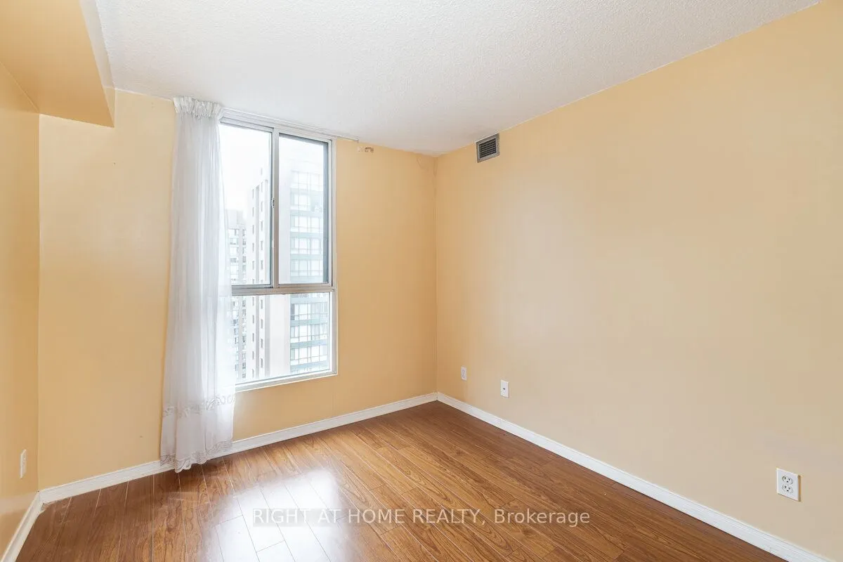 155 Hillcrest Avenue, #1916