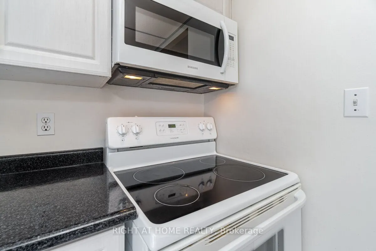 155 Hillcrest Avenue, #1916