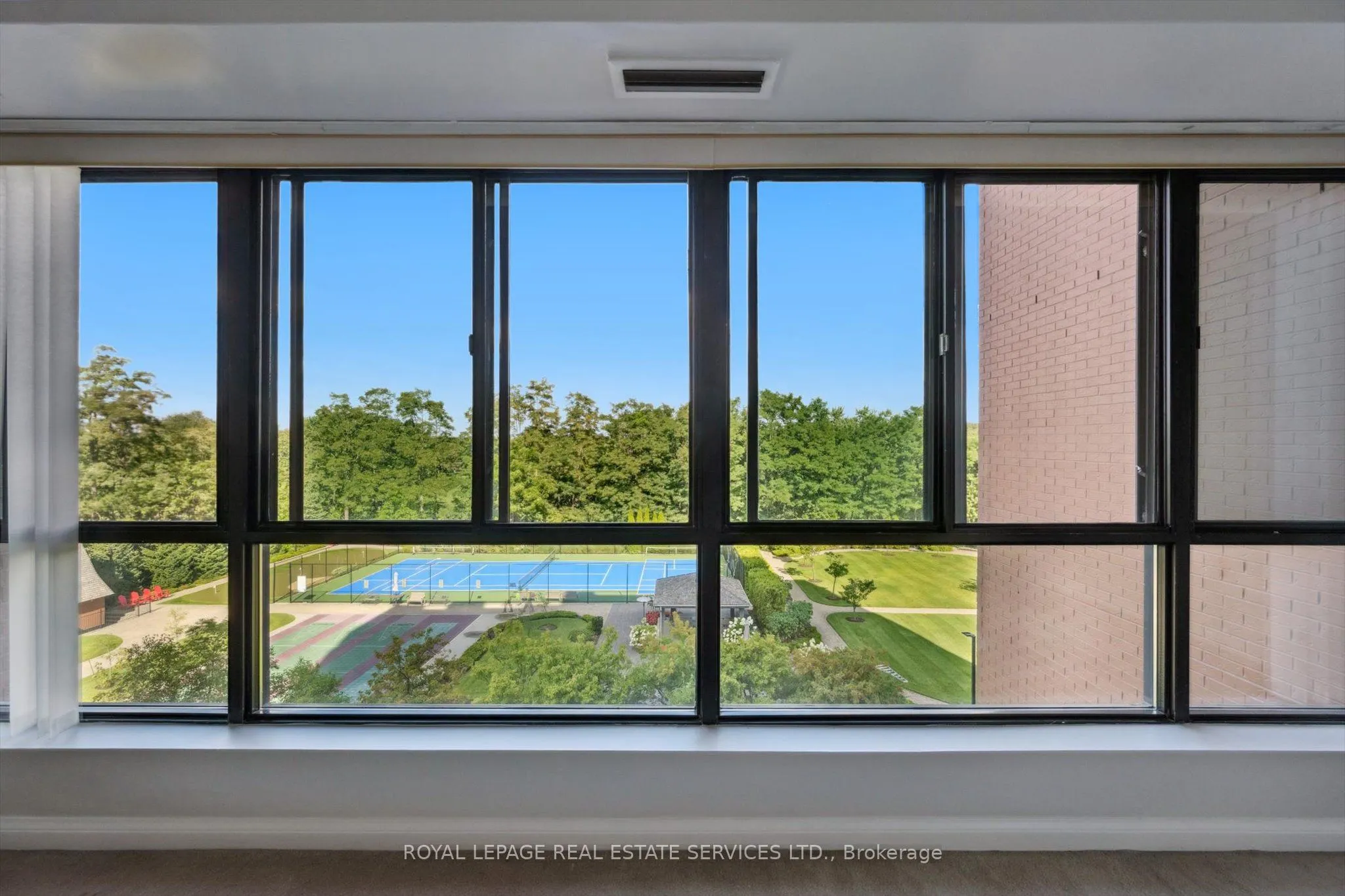 1400 Dixie Road, #613