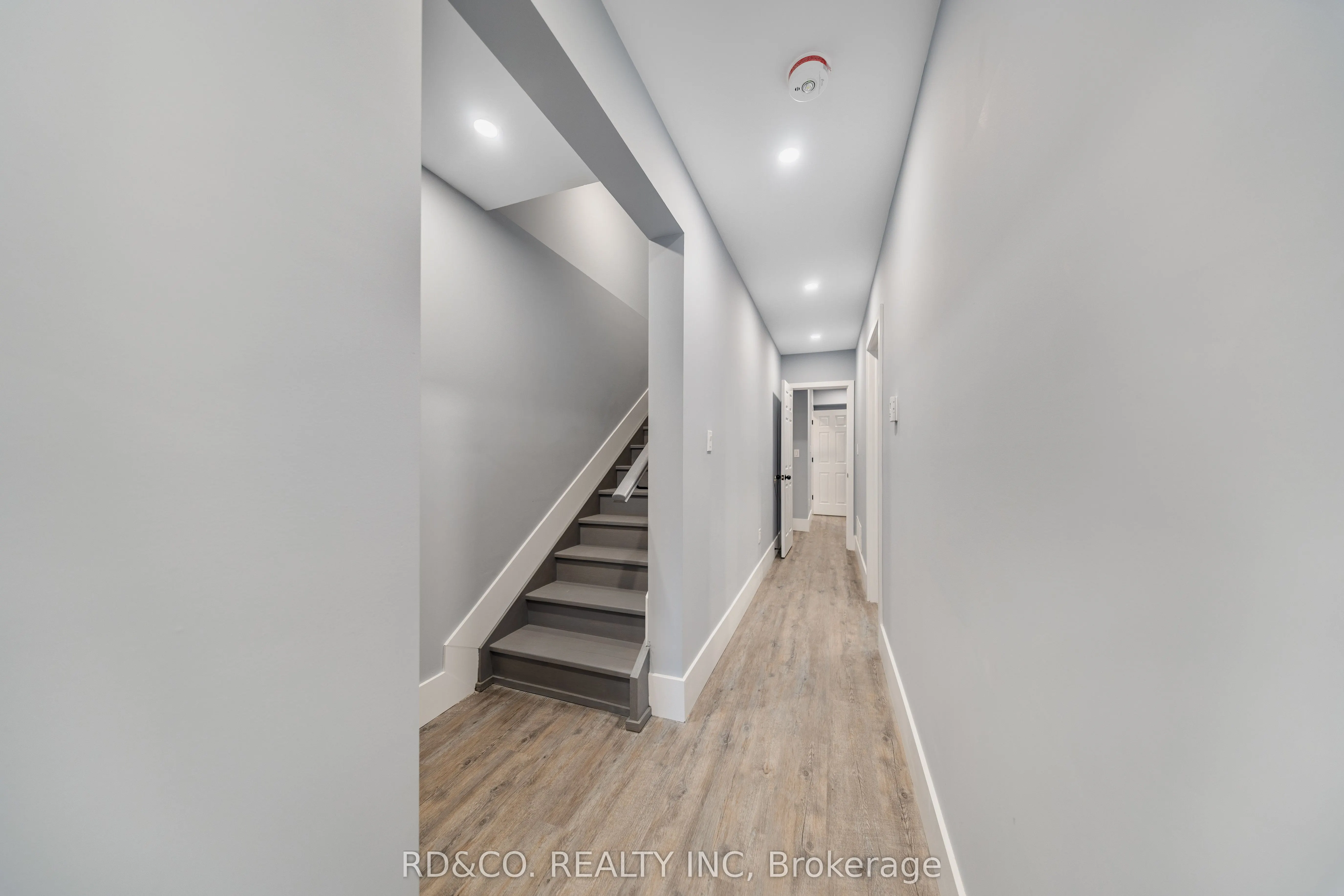 82 Pritchard Unit 3 Avenue