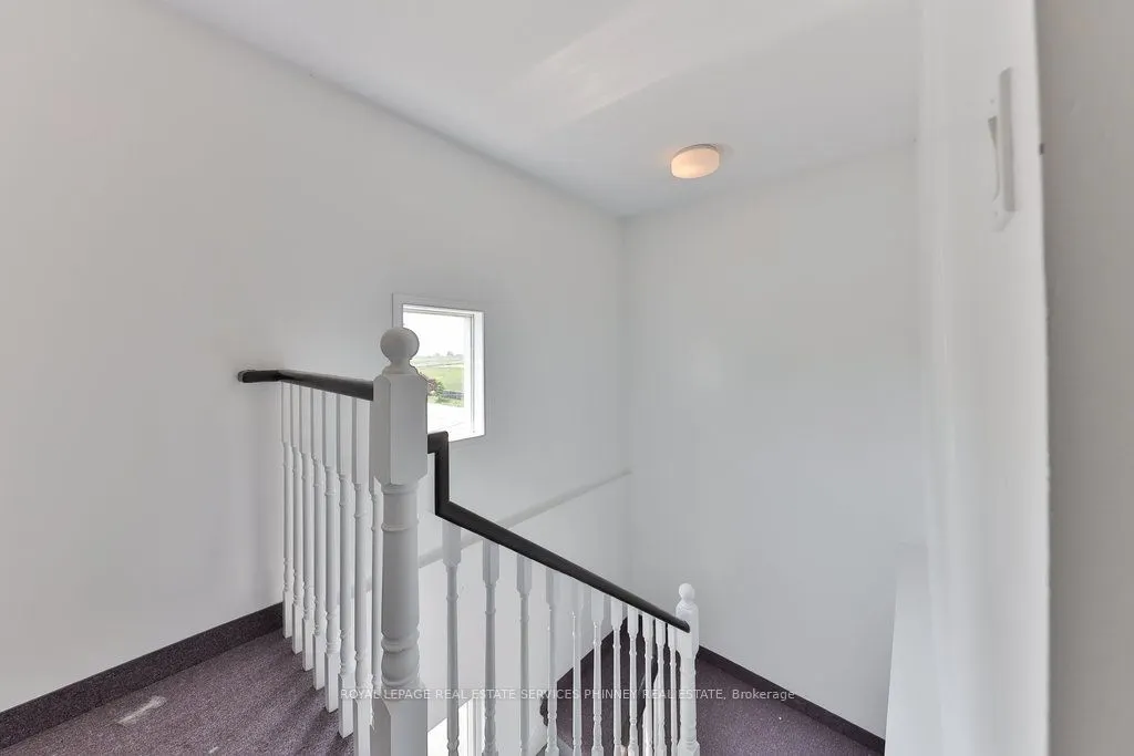 15 Mississauga Road S
