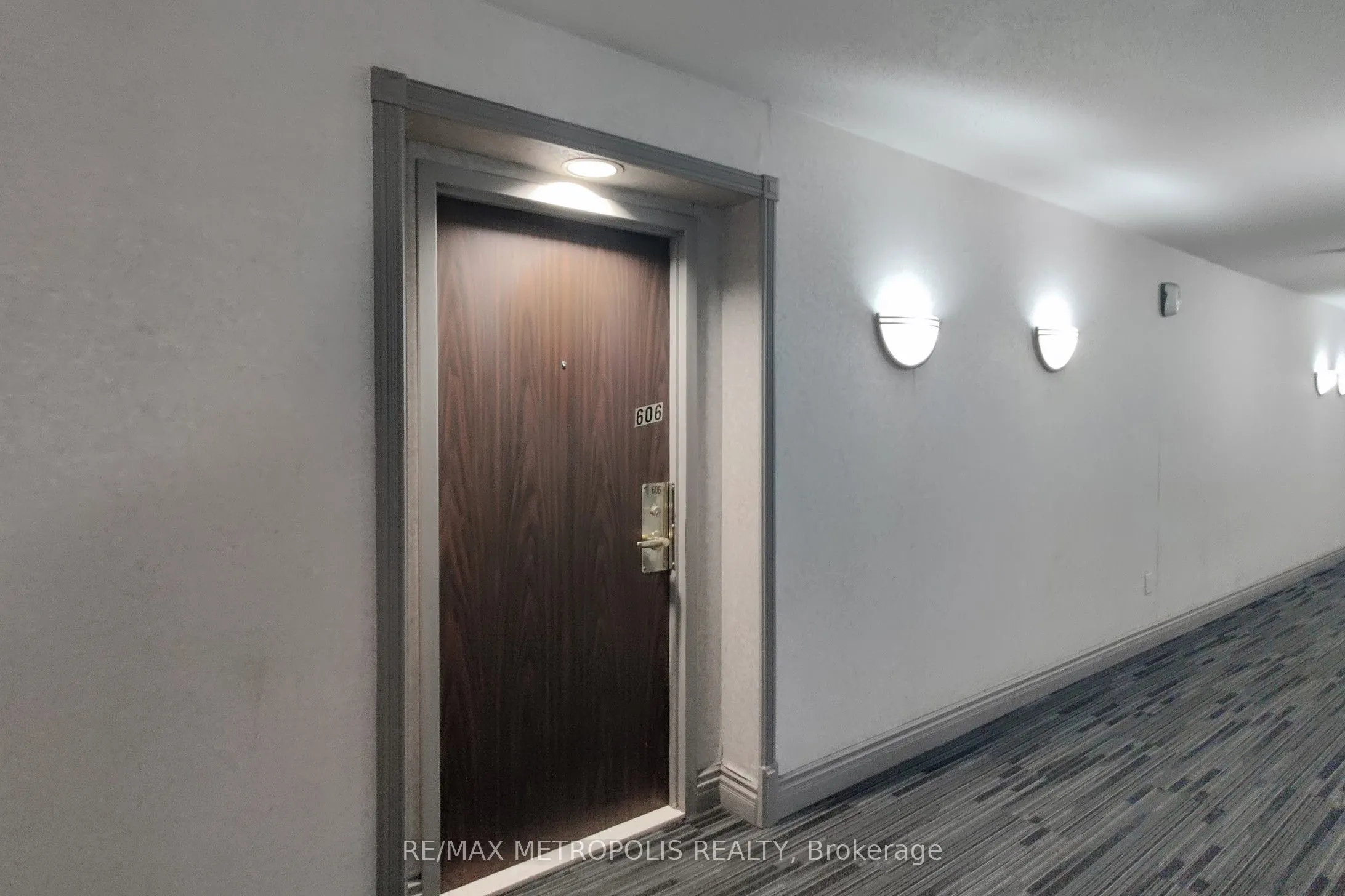 2901 Kipling Avenue, #606