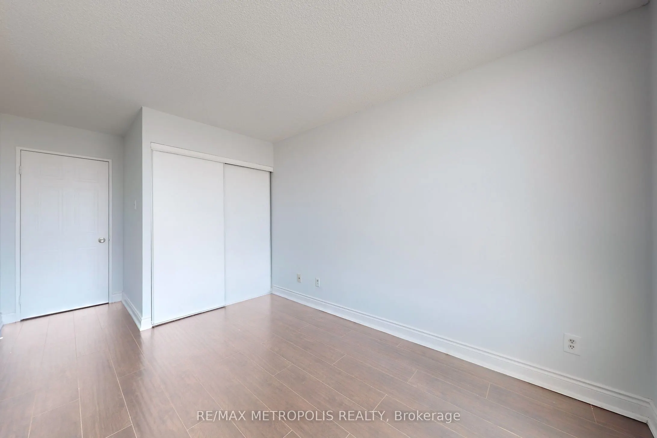 2901 Kipling Avenue, #606