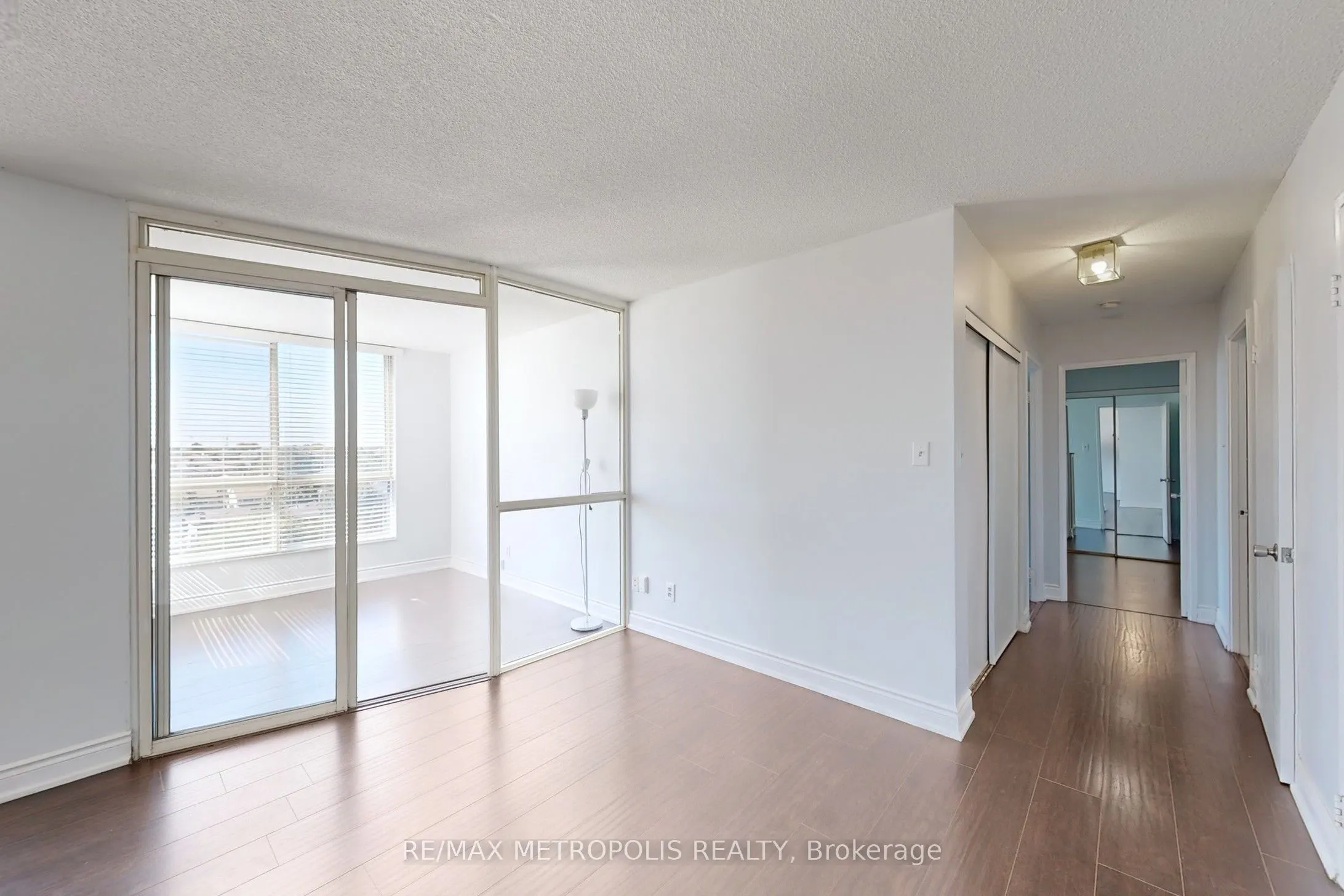 2901 Kipling Avenue, #606