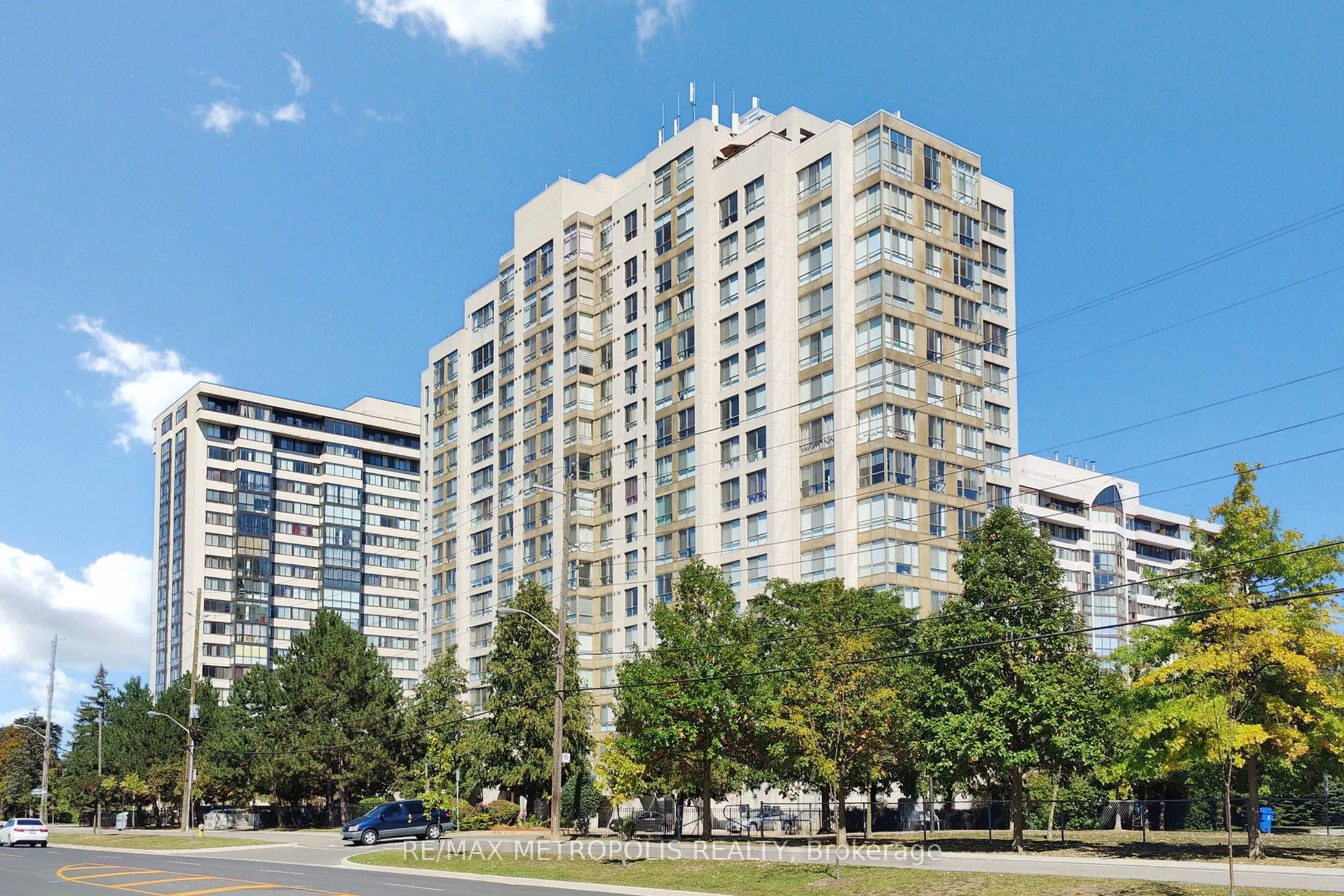 2901 Kipling Avenue, #606