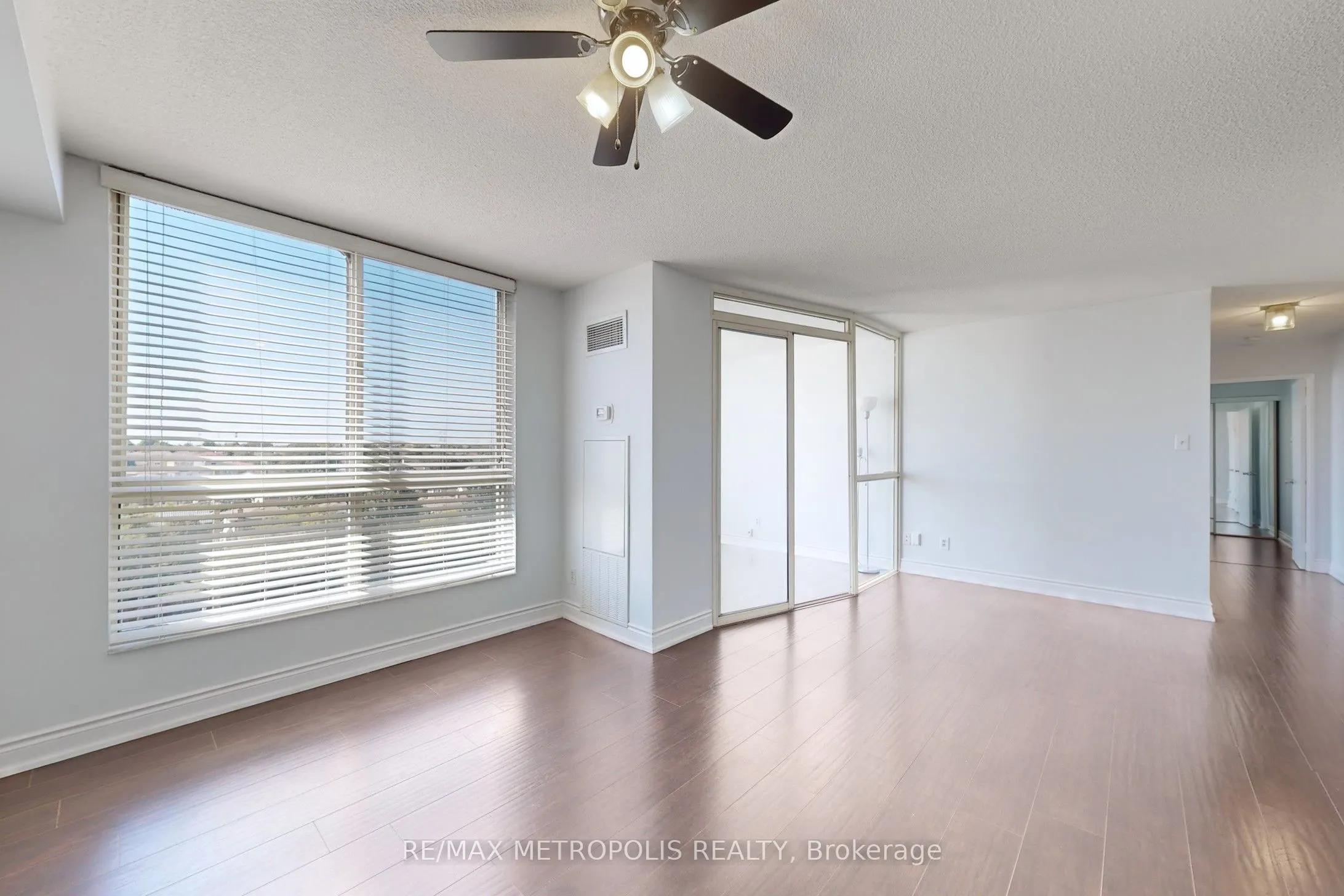 2901 Kipling Avenue, #606