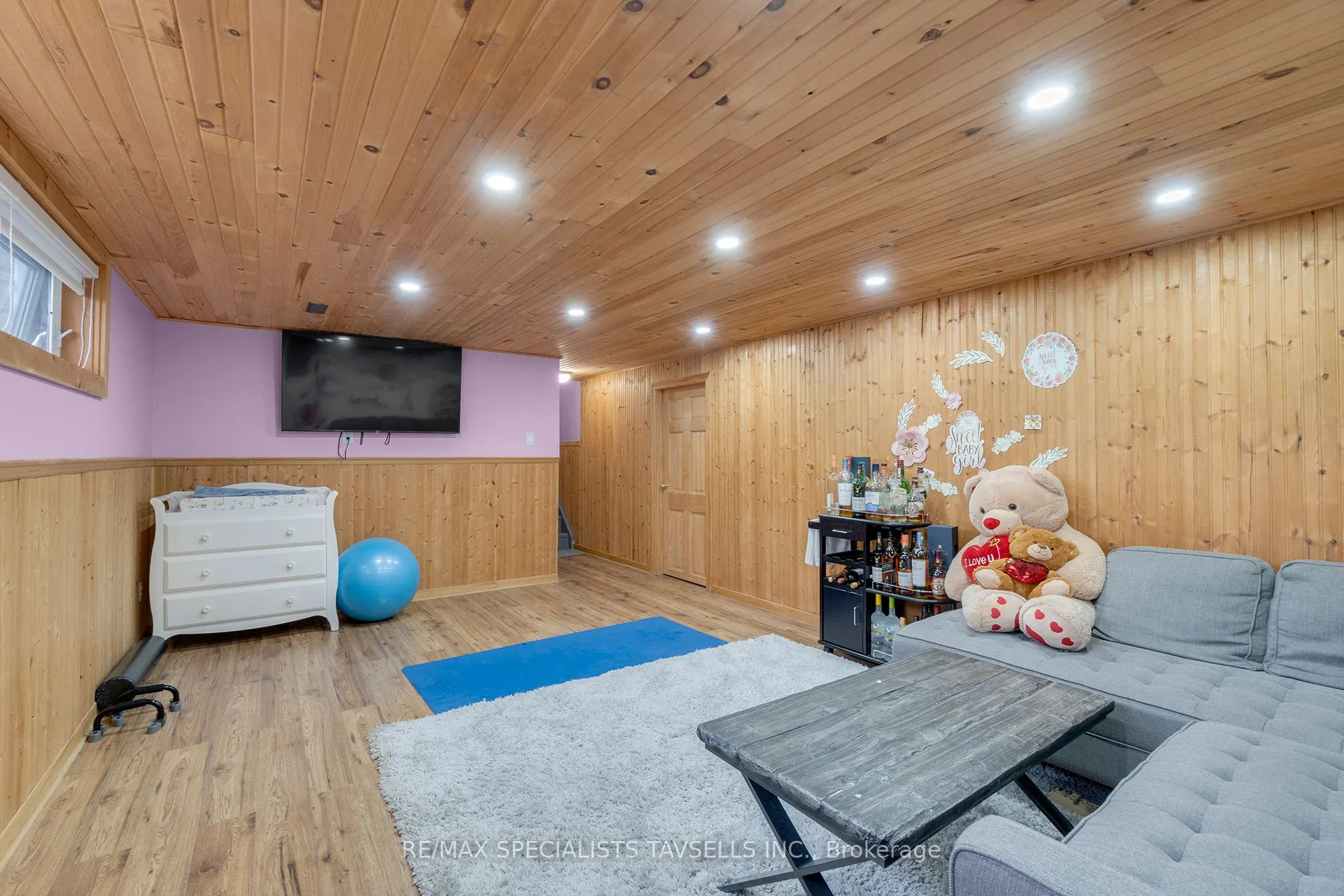 1677 Vaughan Drive