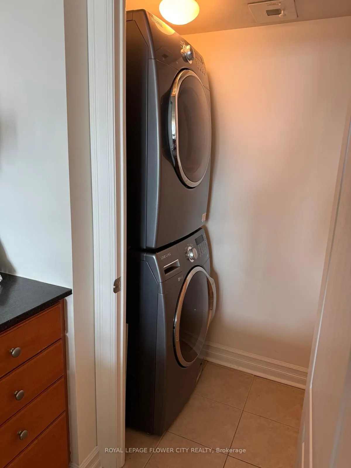1 Elm Drive W, #2604