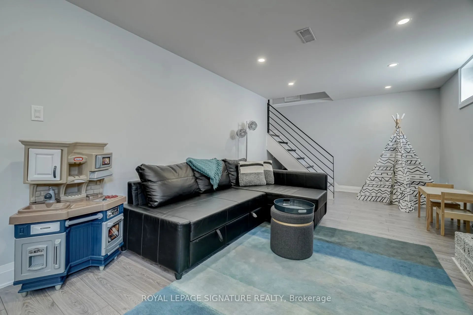 101 Hillside Avenue