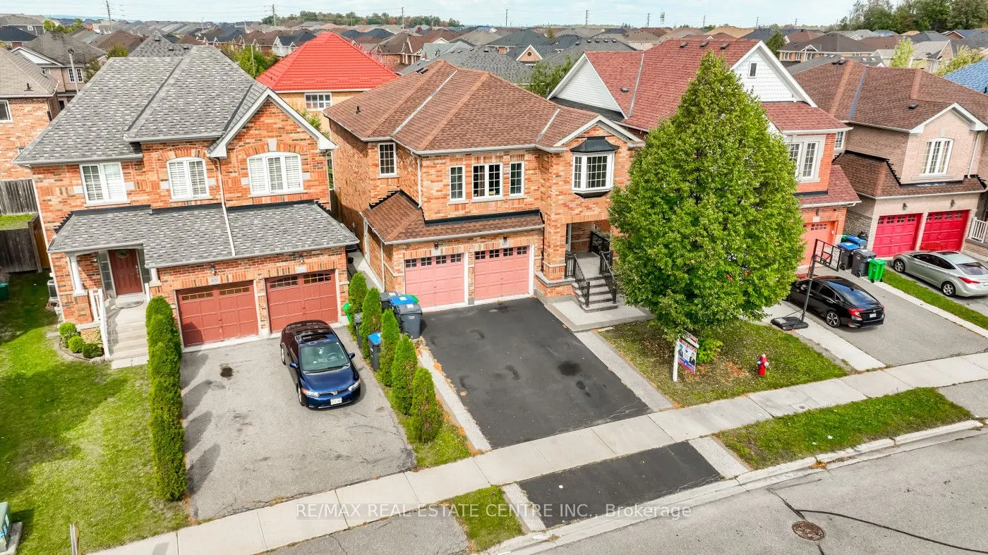 107 Crown Victoria Drive
