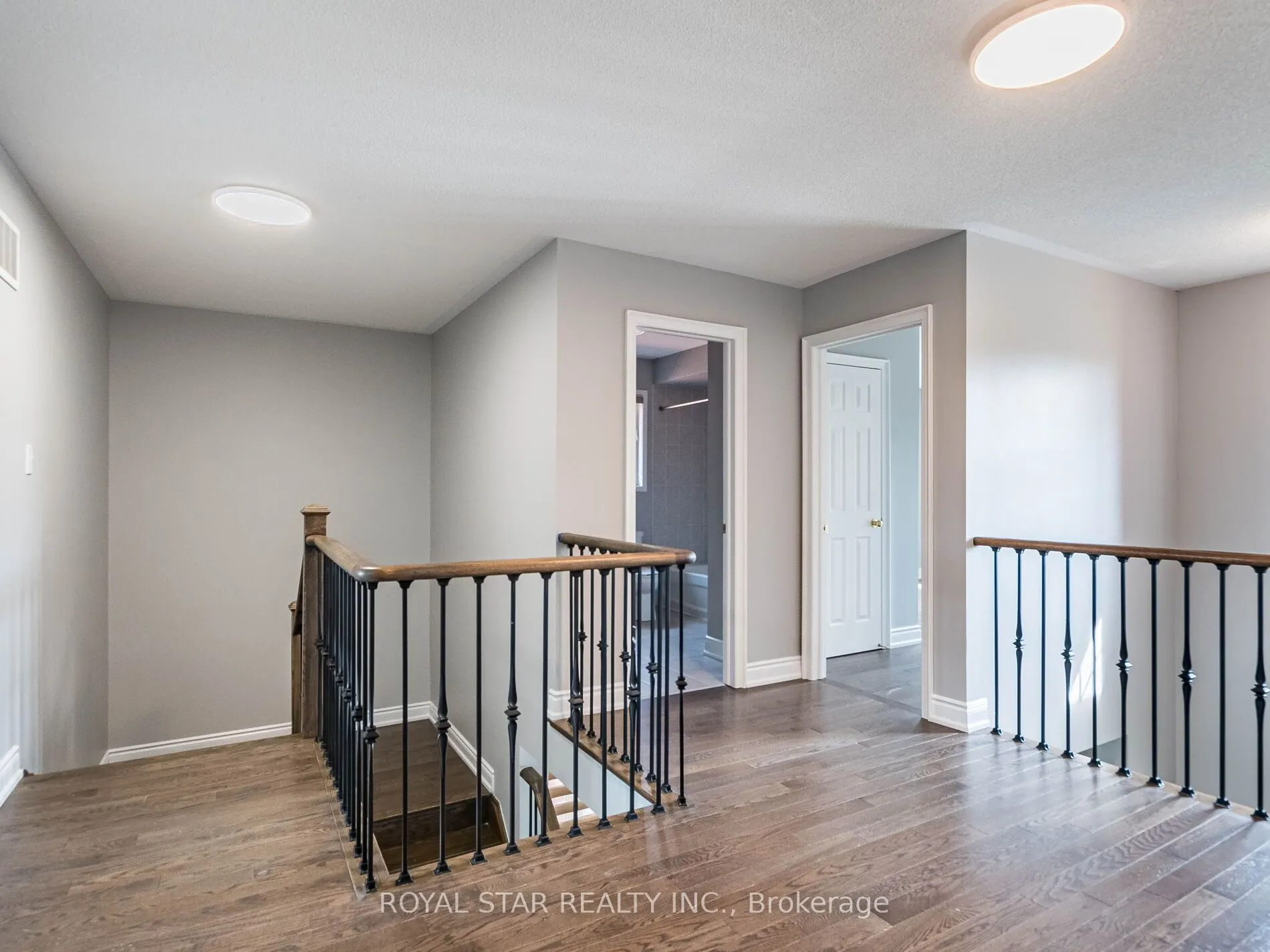 275 Checkerberry Crescent