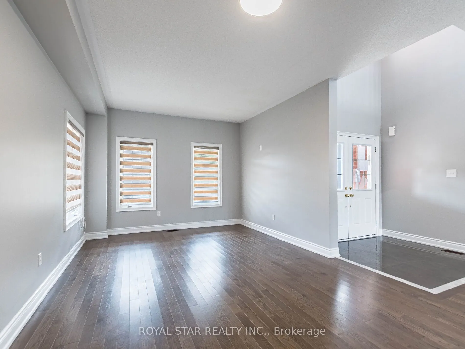 275 Checkerberry Crescent