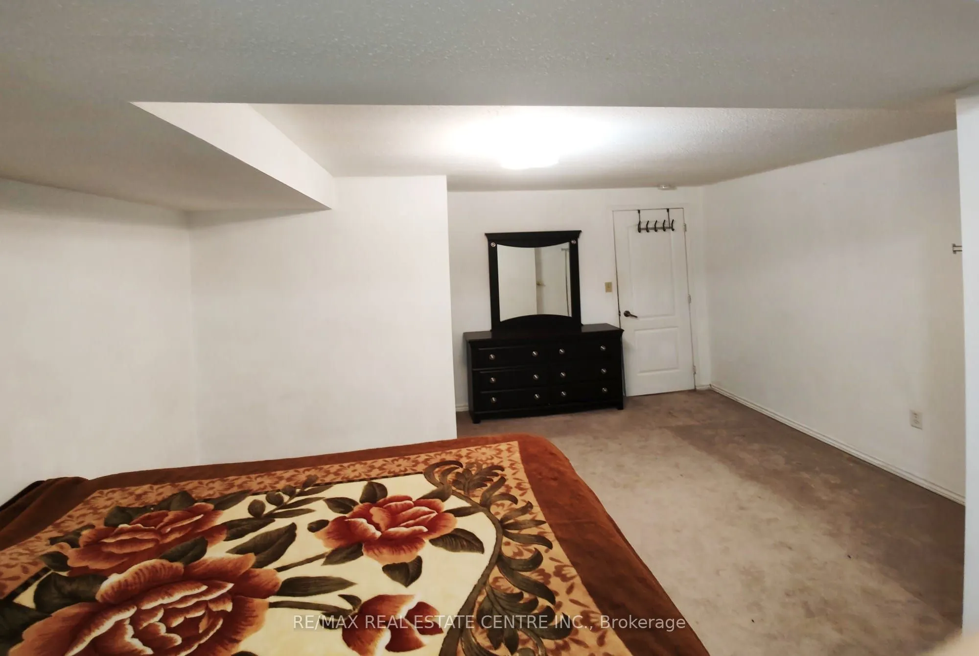 5621 Churchill Meadows Boulevard, #Bsmt