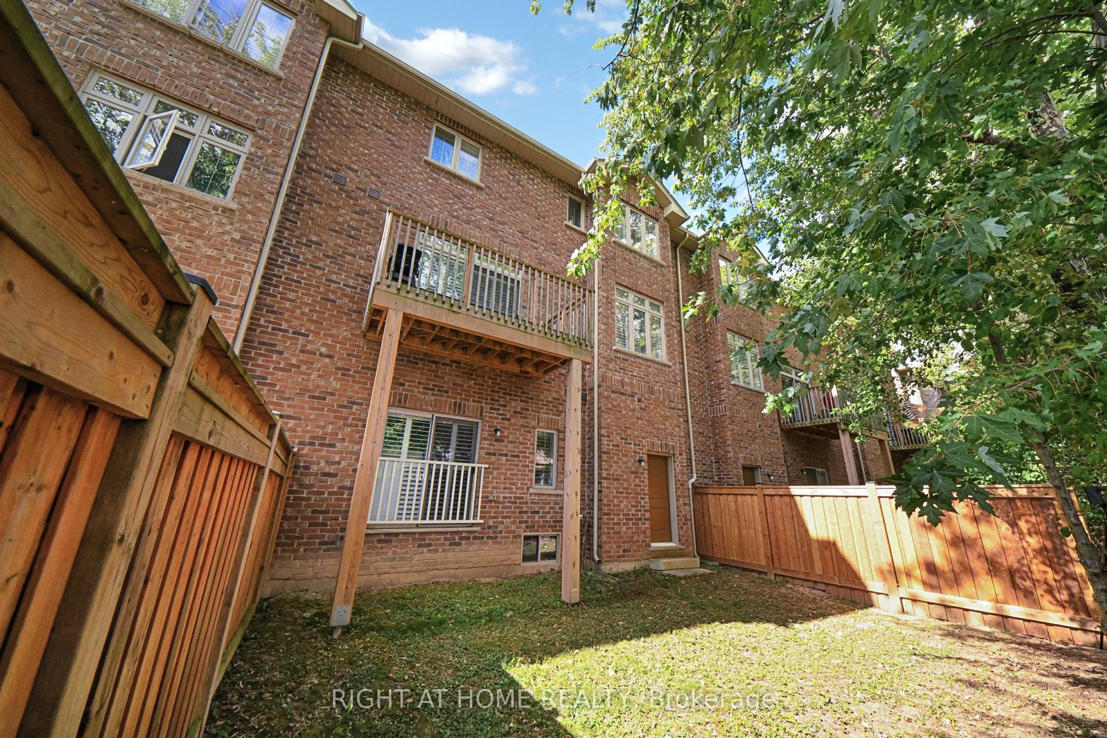 2003 DEERVIEW Common