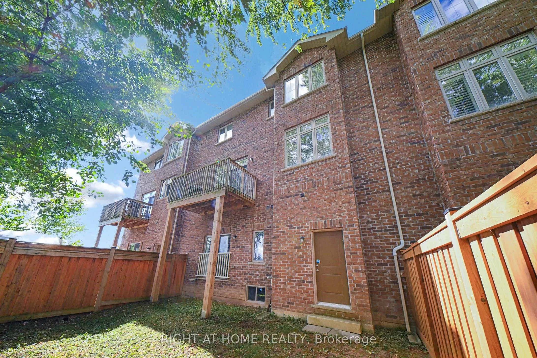2003 DEERVIEW Common