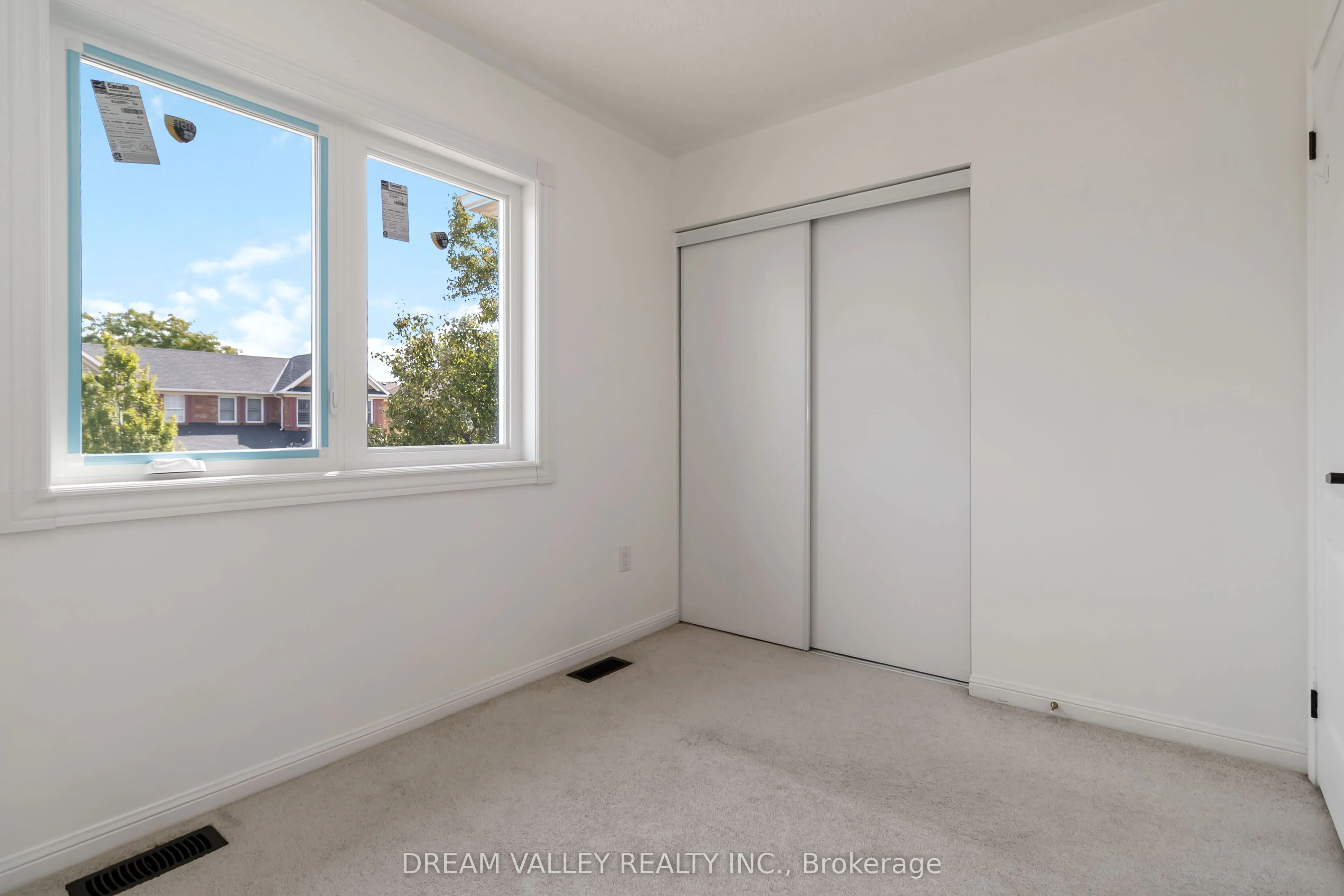 1517 Evans Terrace