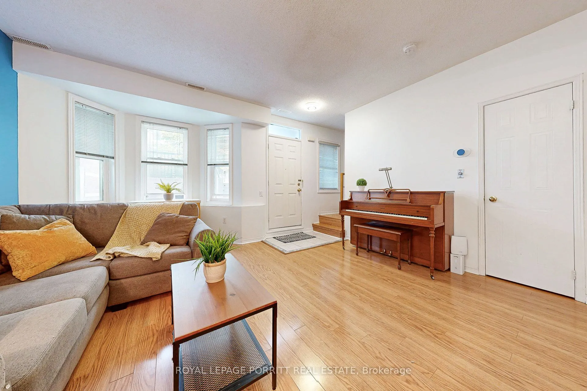 760 Lawrence Avenue W, #174