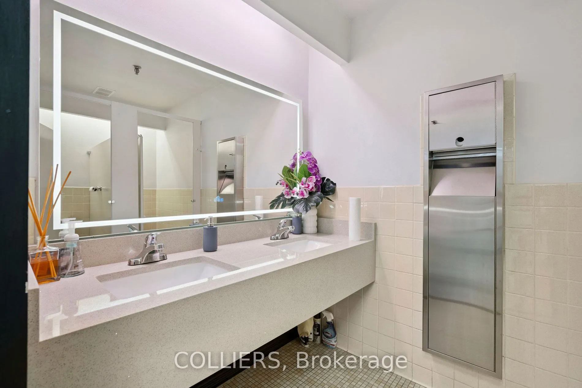 1180-1182 Martin Grove Road