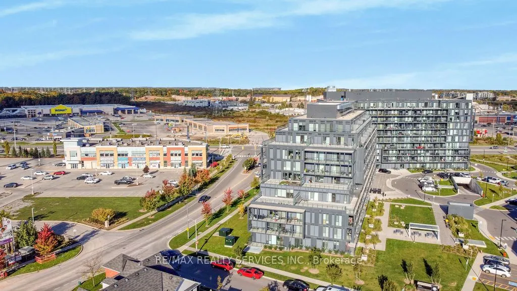 3200 Dakota Common, #B906