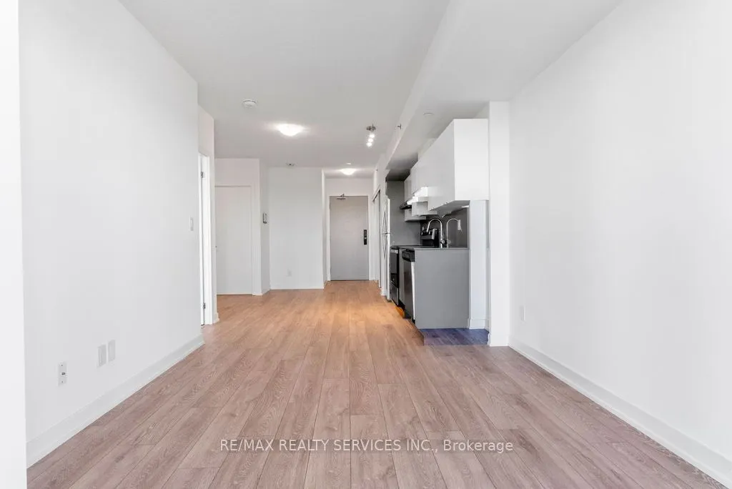 3200 Dakota Common, #B906