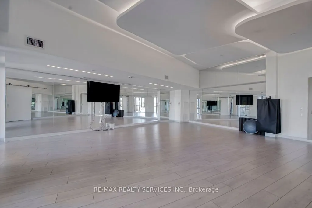 3200 Dakota Common, #B906