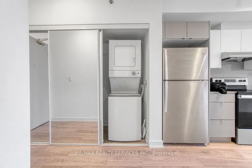 3200 Dakota Common, #B906