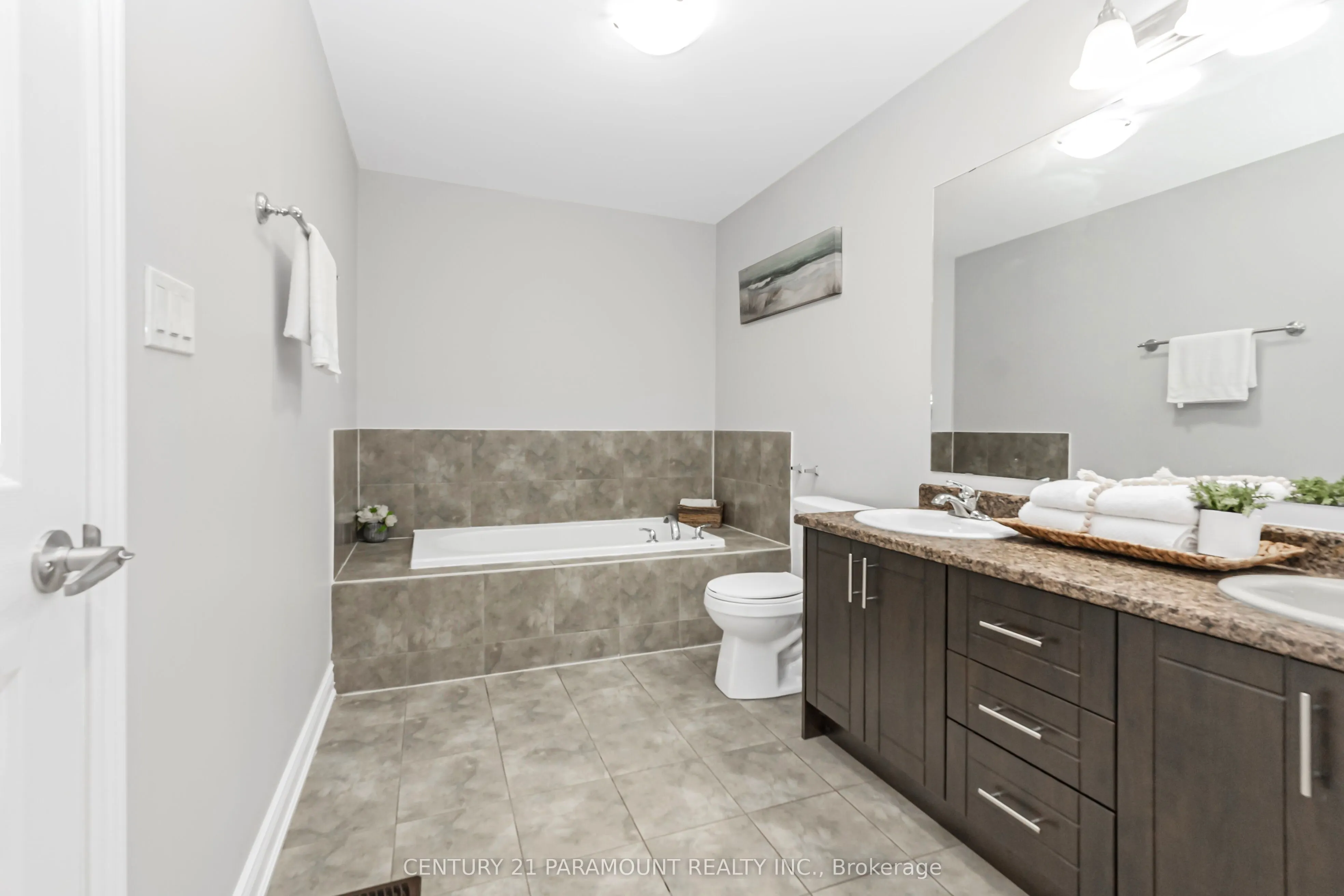 57 Doris Pawley Crescent