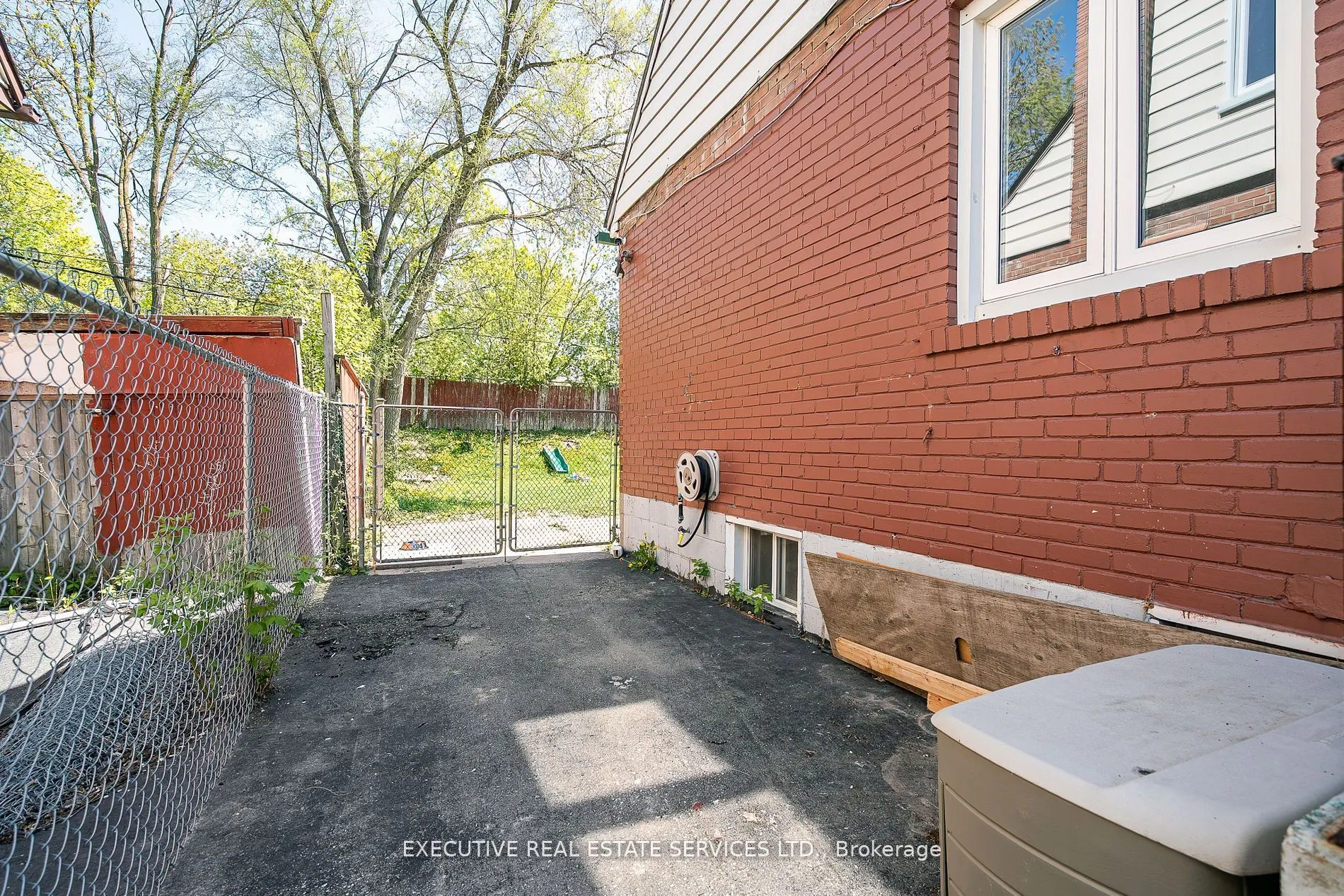 49 Trethewey Drive