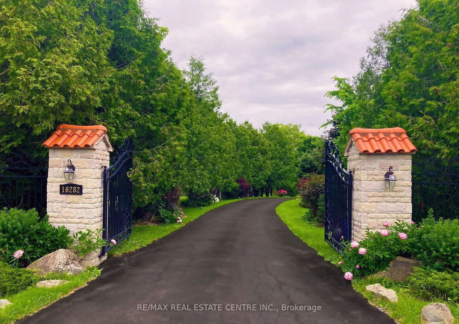 16282 27 Side Road