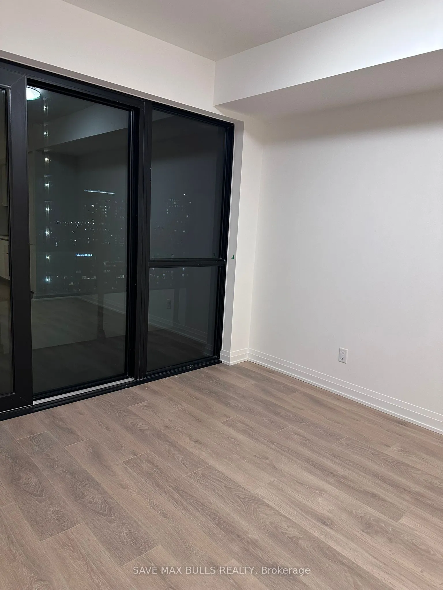 4015 The Exchange, #2311