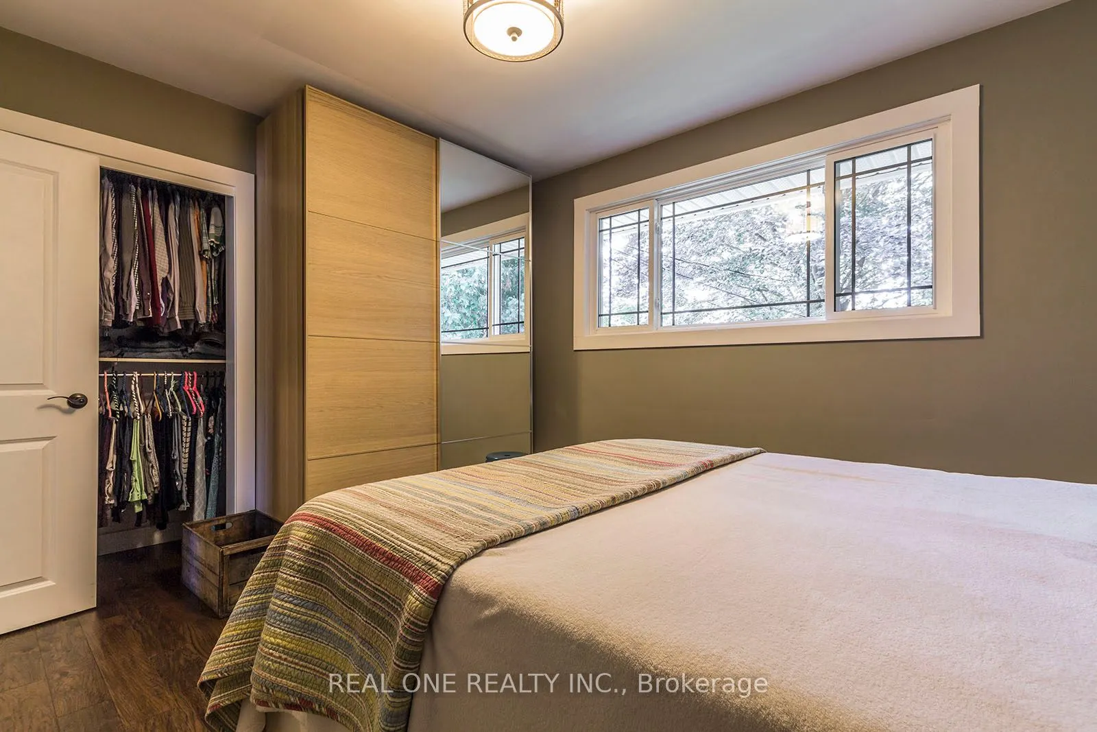 5222 Bromley Road