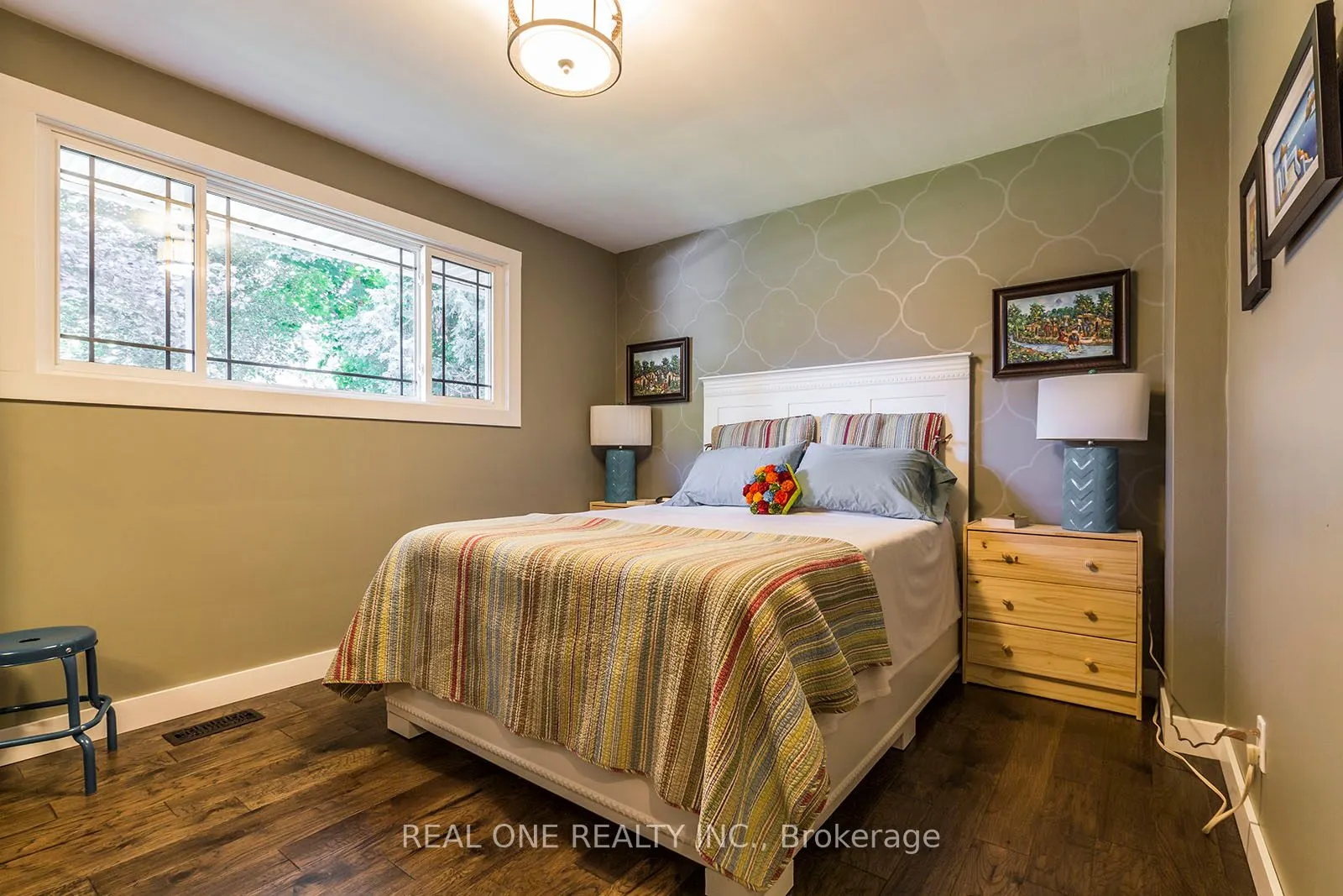 5222 Bromley Road