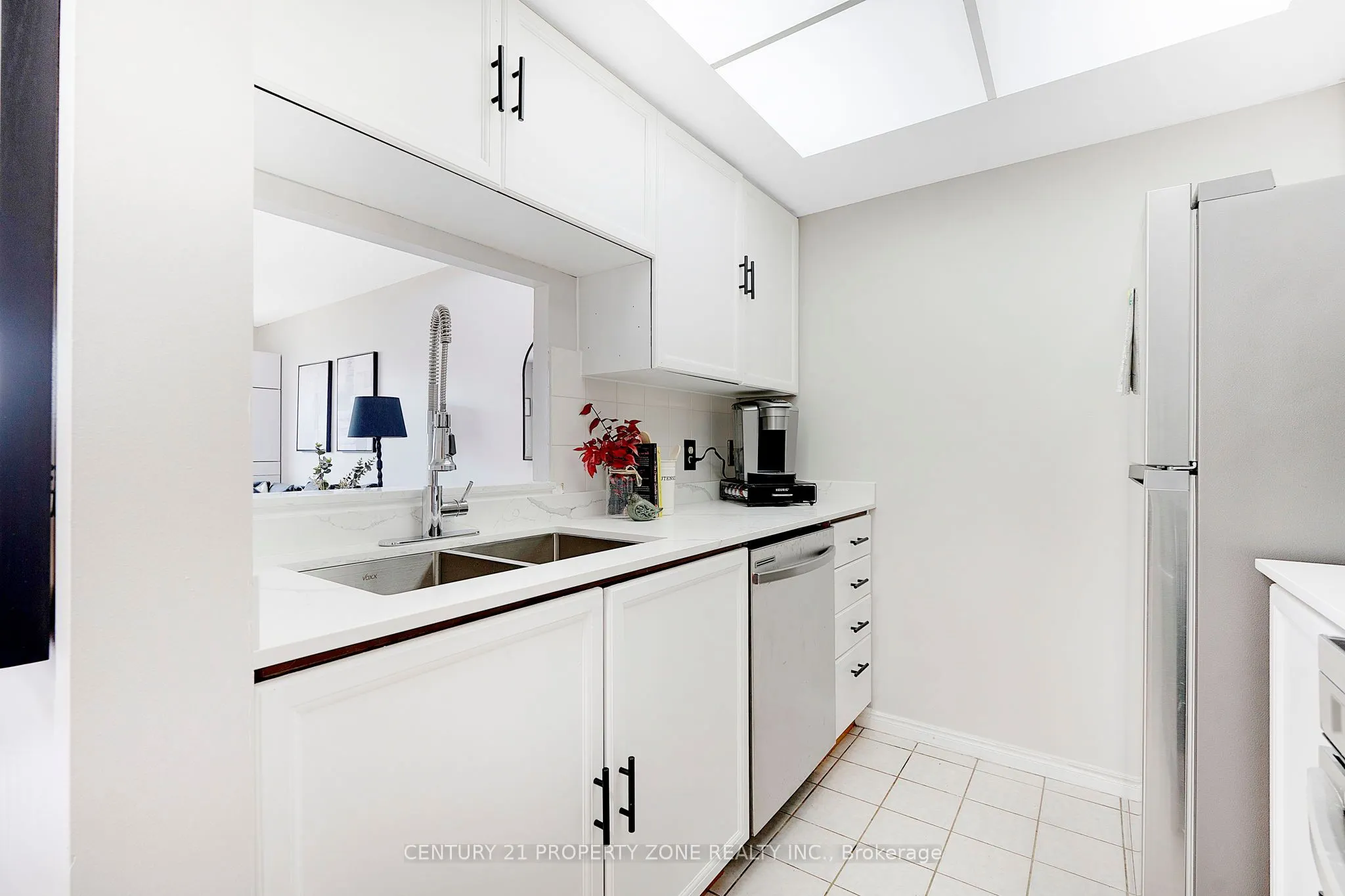 8351 Mclaughlin Road, #405