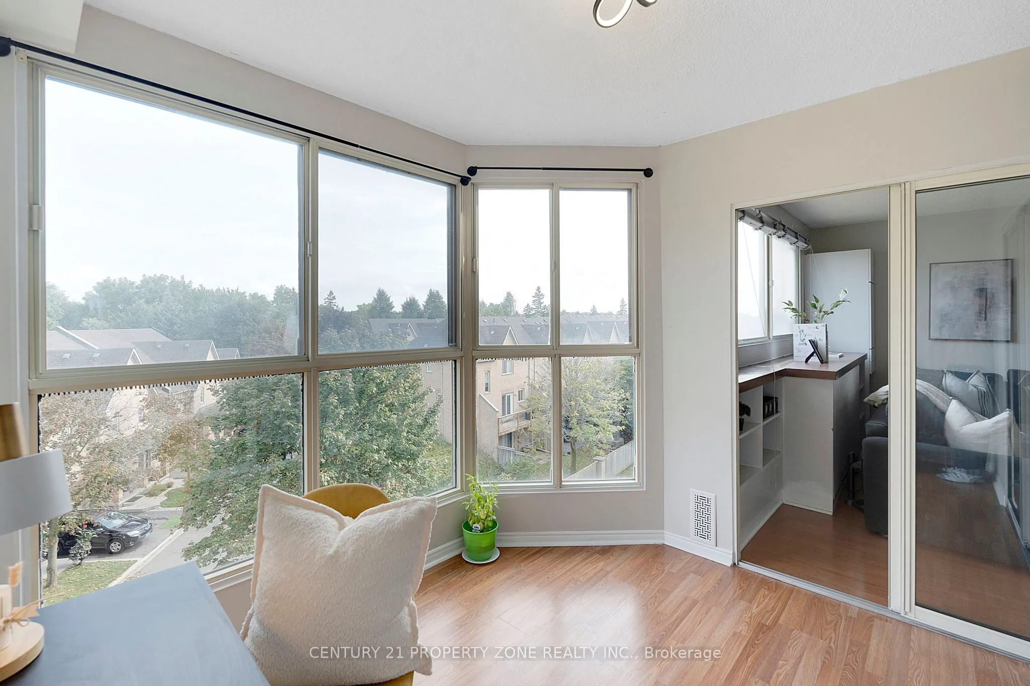 8351 Mclaughlin Road, #405