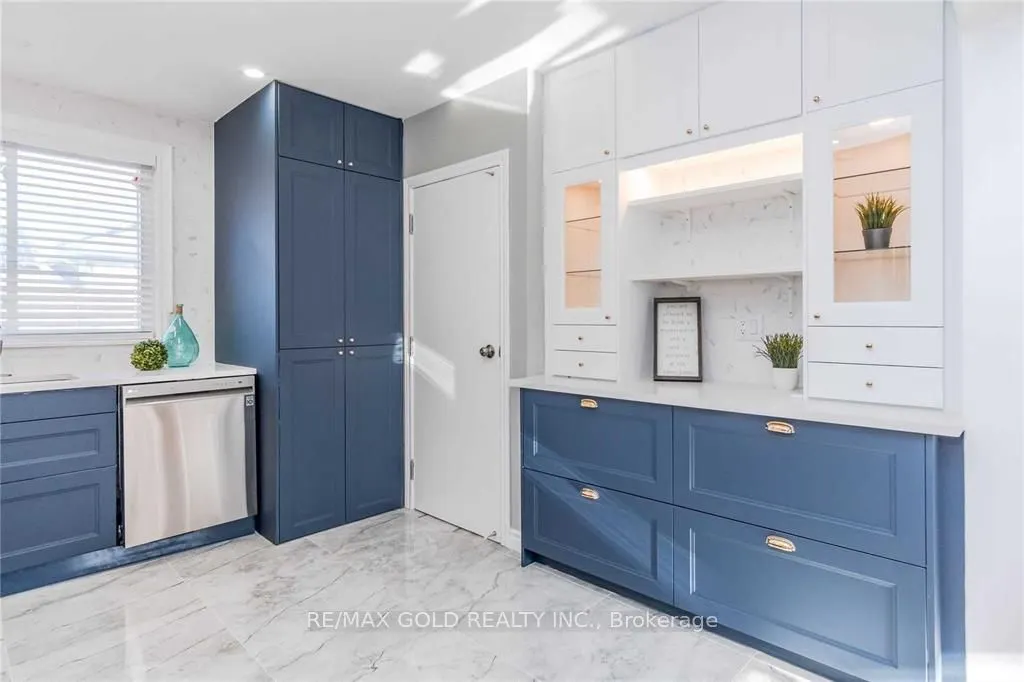 25 Blackbush Drive