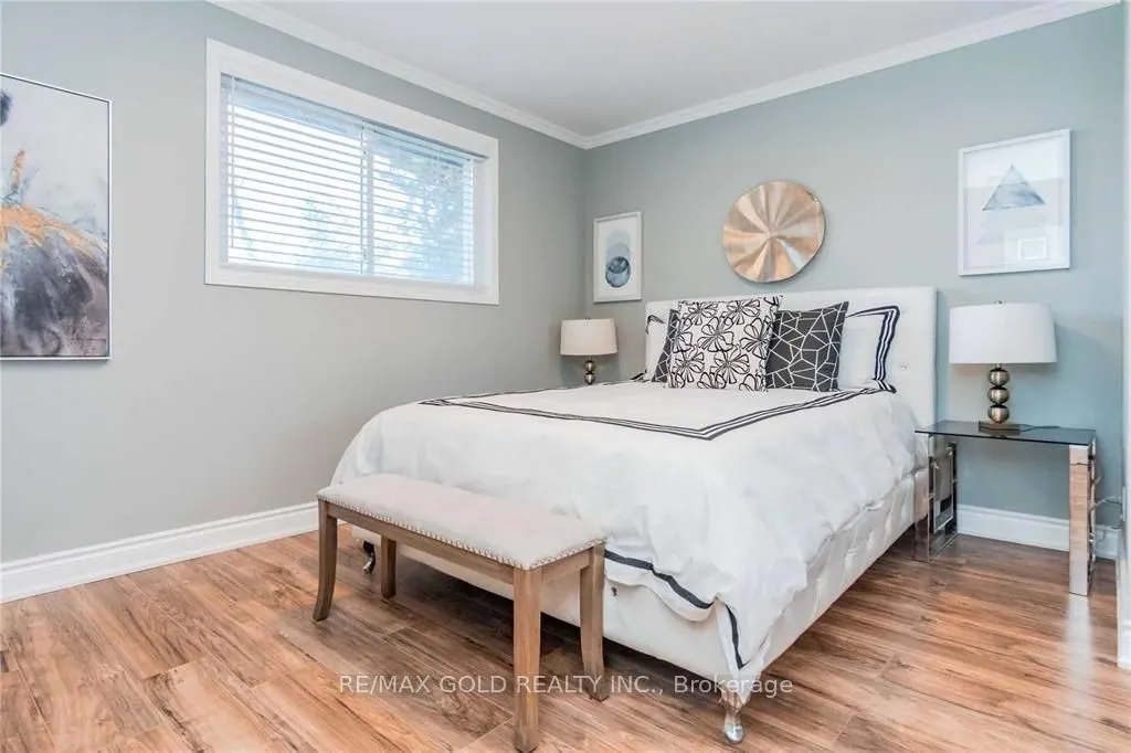 25 Blackbush Drive