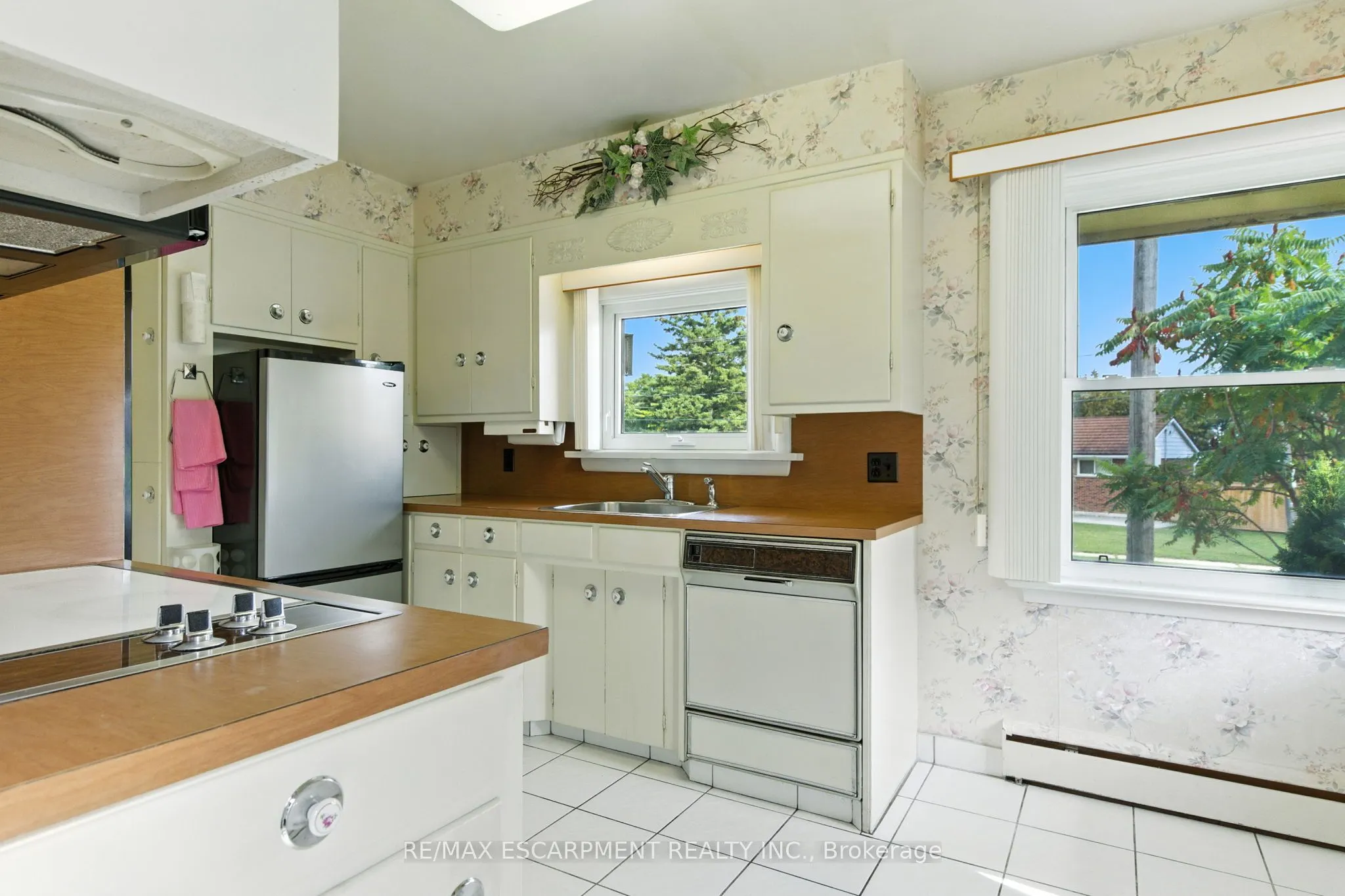 2311 Mountainside Drive