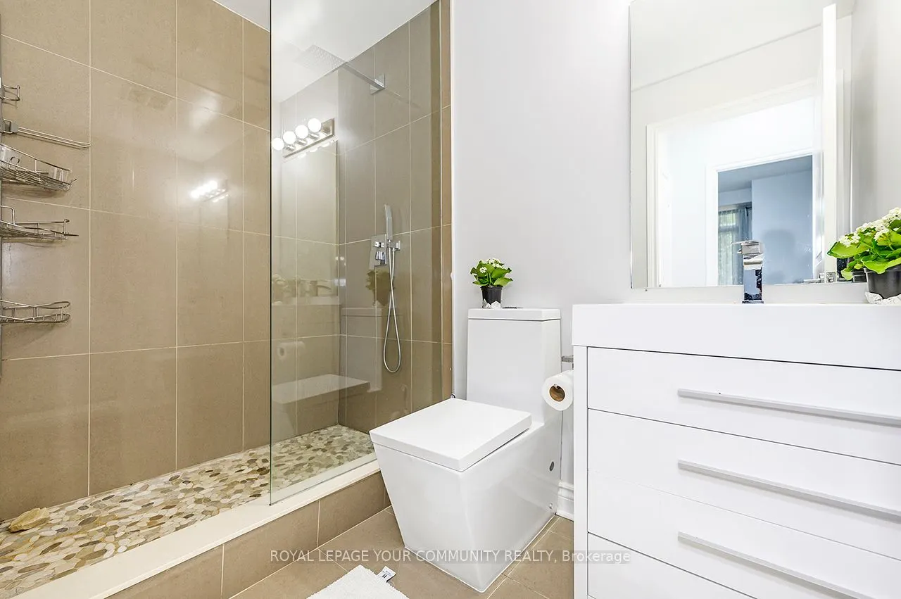 25 Earlington Avenue, #114