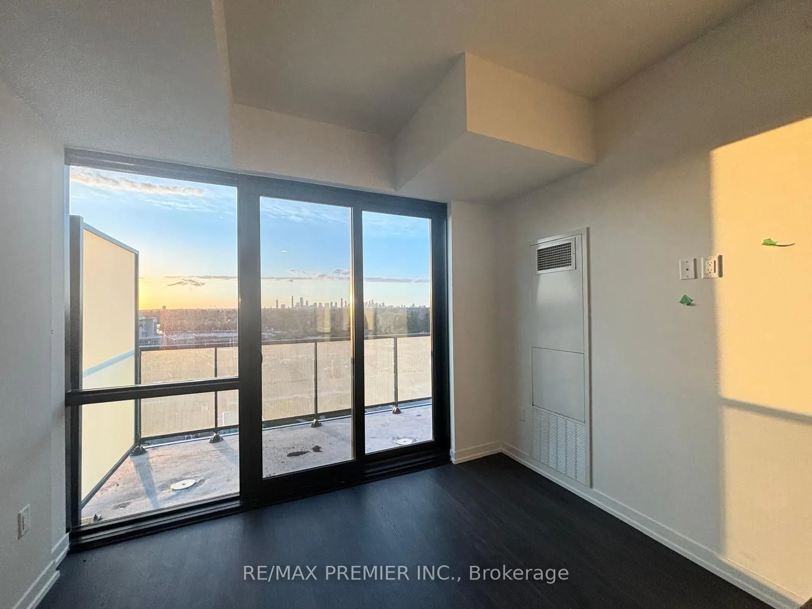 251 Masonry Way, #907