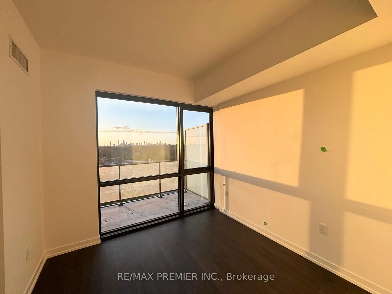 251 Masonry Way, #907