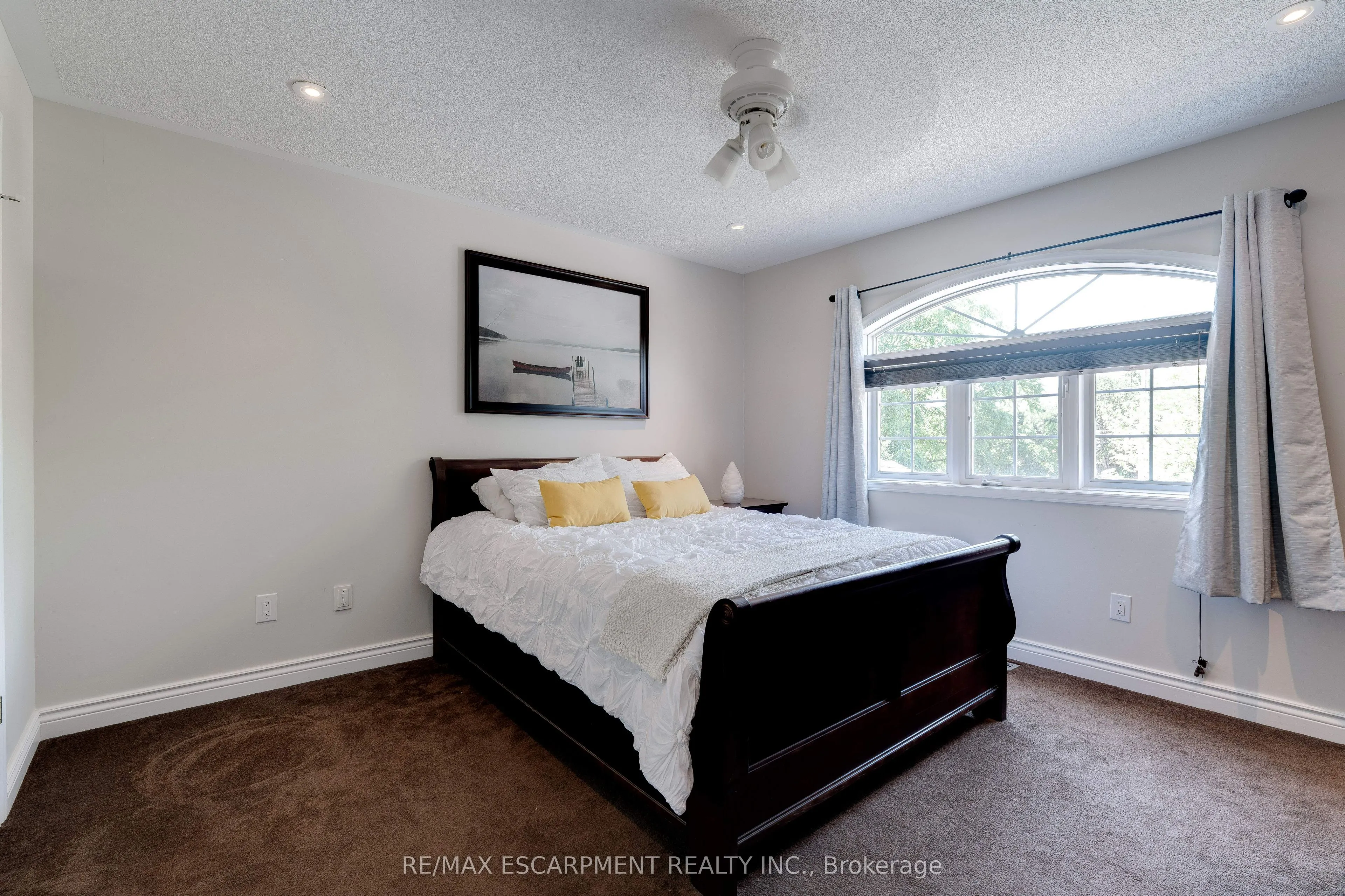 2151 WALKERS Line, #19