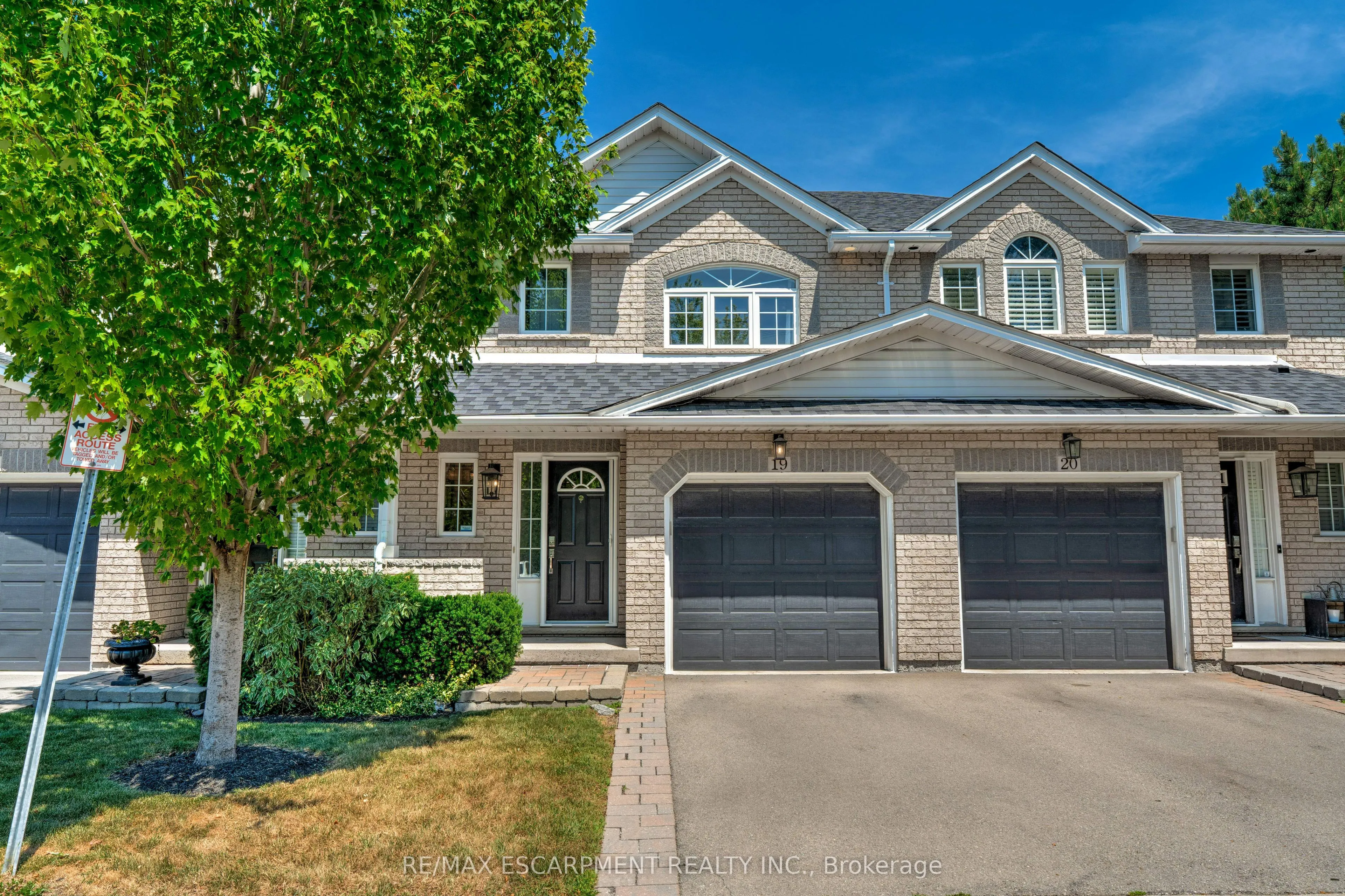 2151 WALKERS Line, #19