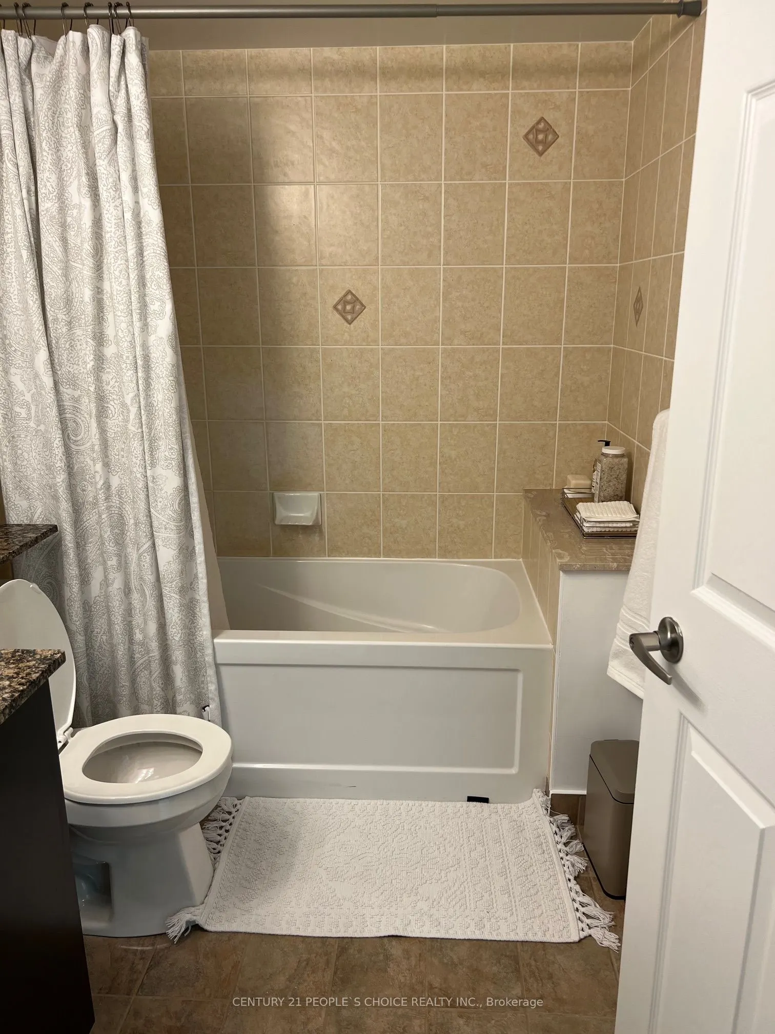 4900 Glen Erin Drive, #1411