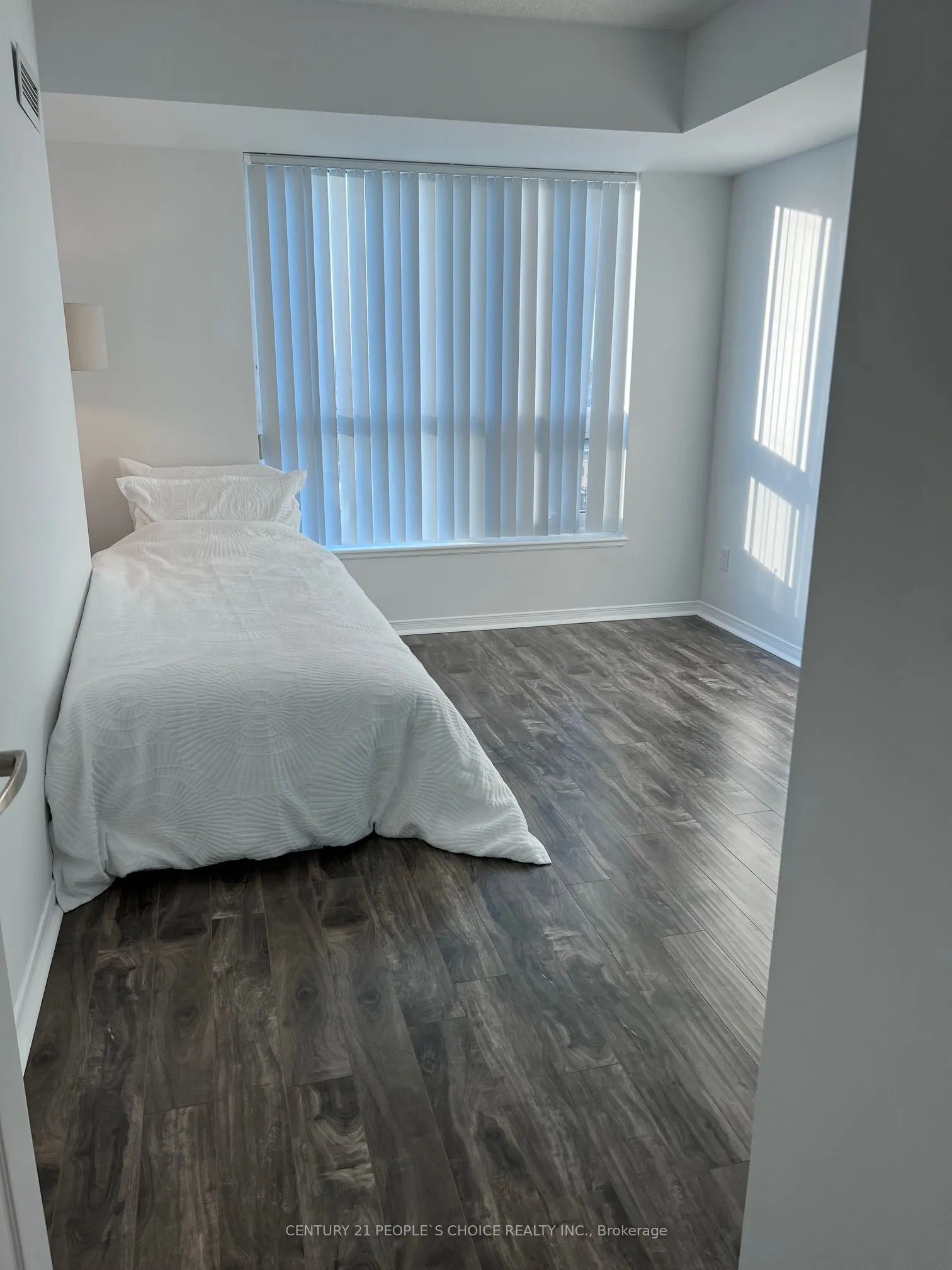 4900 Glen Erin Drive, #1411