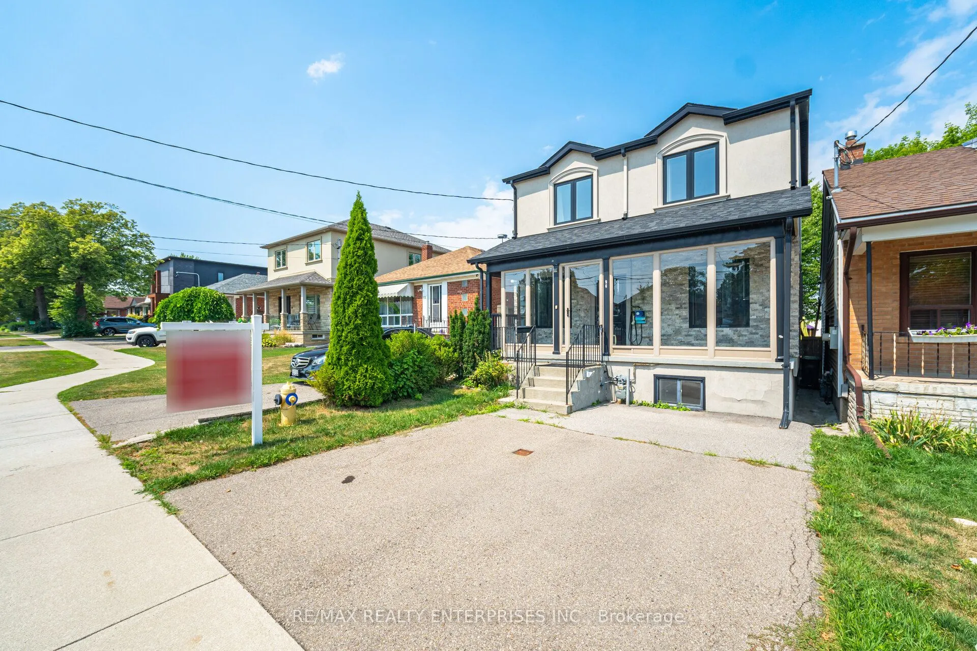 96 Manitoba Street