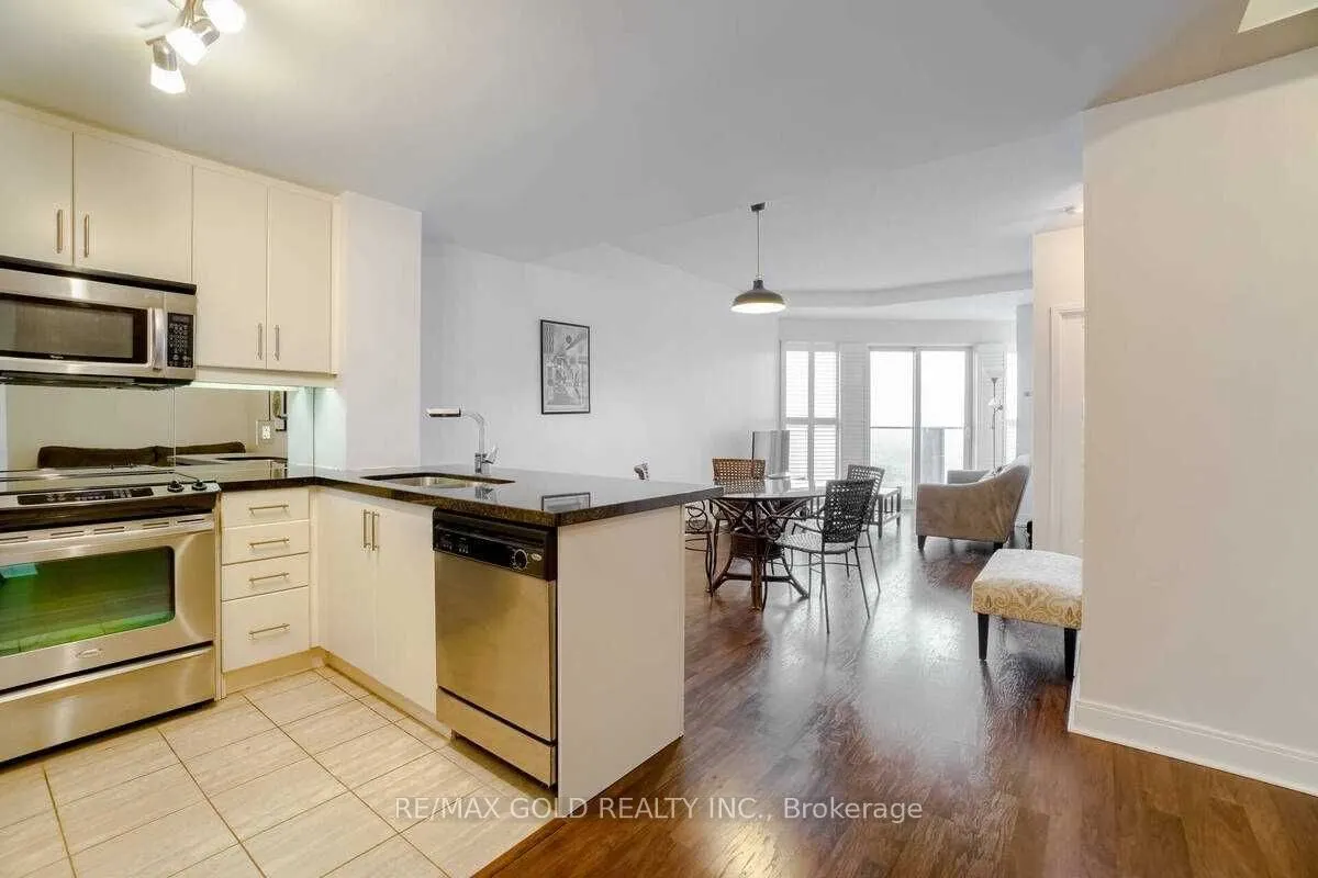60 Absolute Avenue, #3304