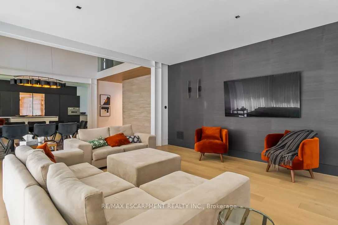 1308 Greenoaks Drive