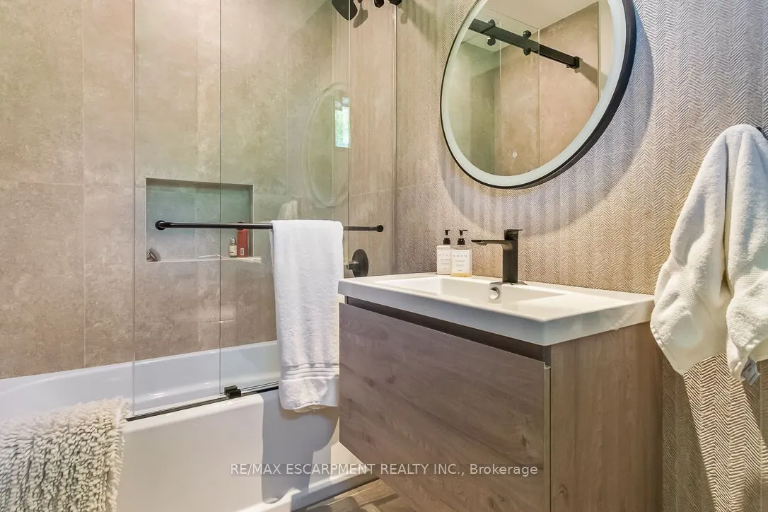 1308 Greenoaks Drive
