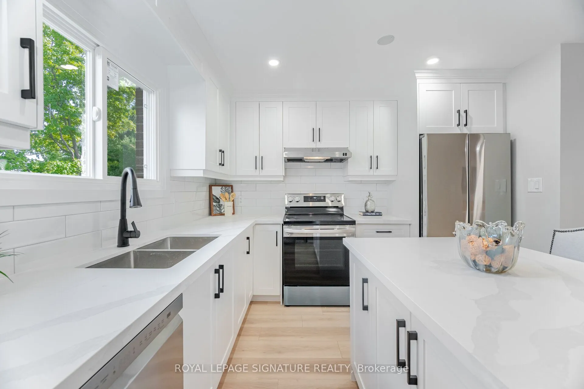 3175 Kirwin Avenue, #64